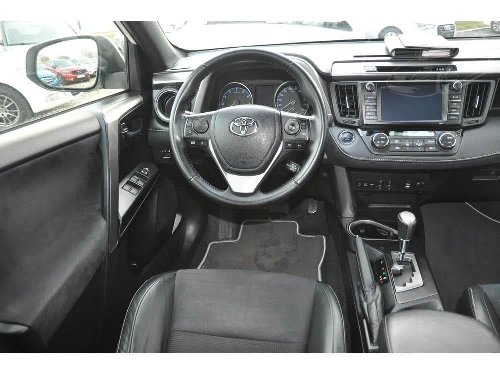 2016 Toyota Rav4 - 5