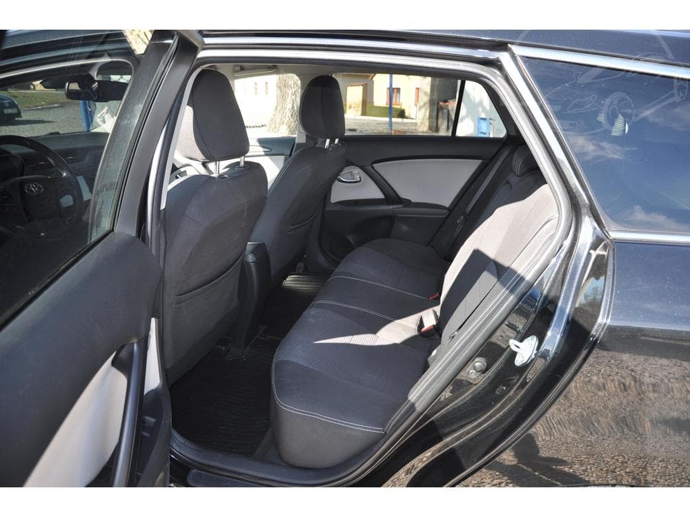 2017 Toyota Avensis - 7