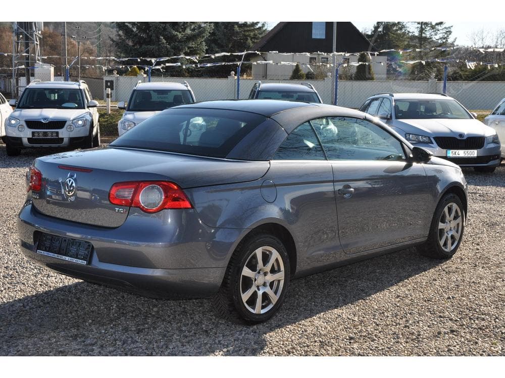2009 Volkswagen Eos - 7