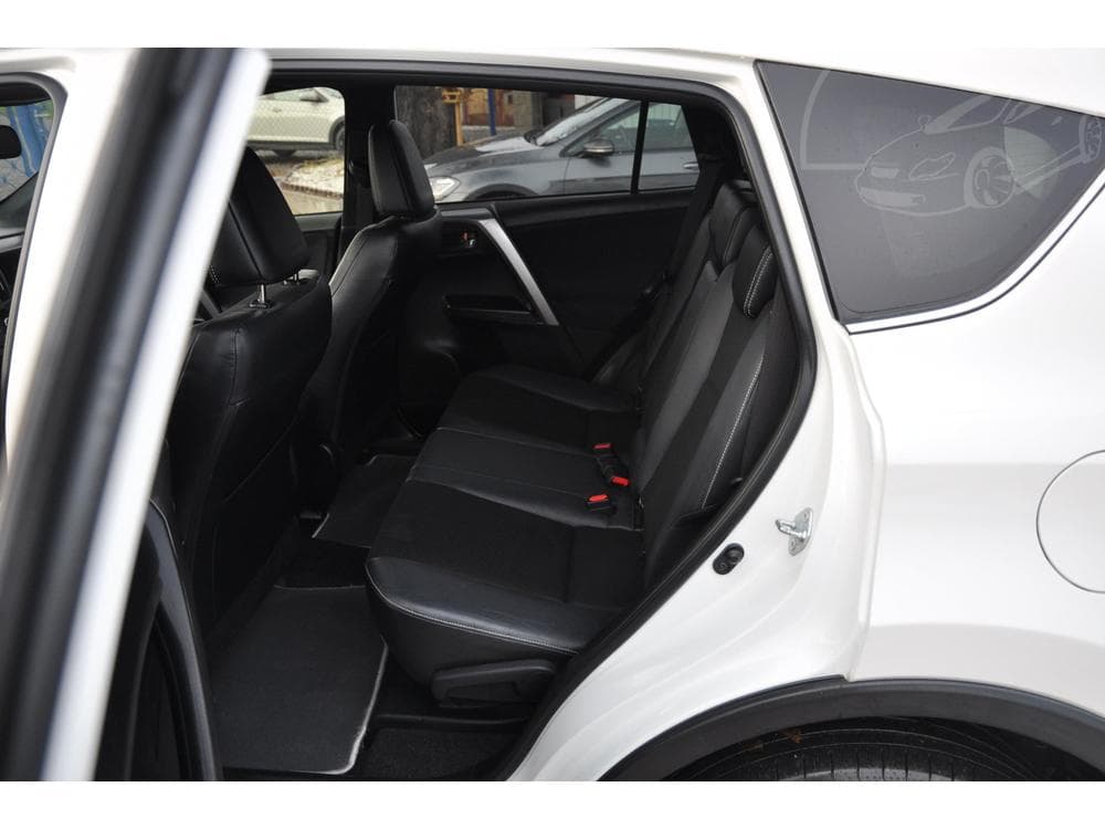 2016 Toyota Rav4 - 8