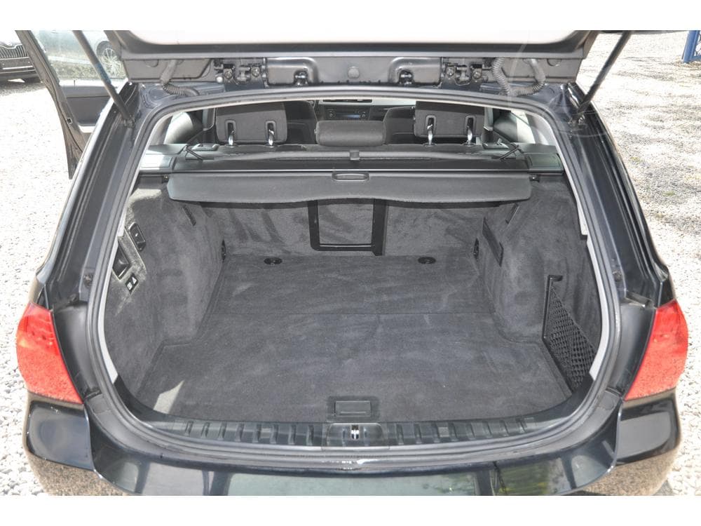 2012 BMW 3-SERIES - 15