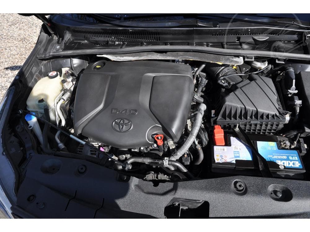 2017 Toyota Avensis - 9