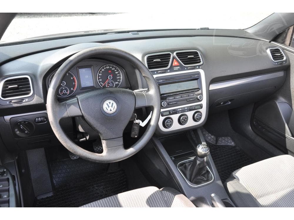2009 Volkswagen Eos - 9
