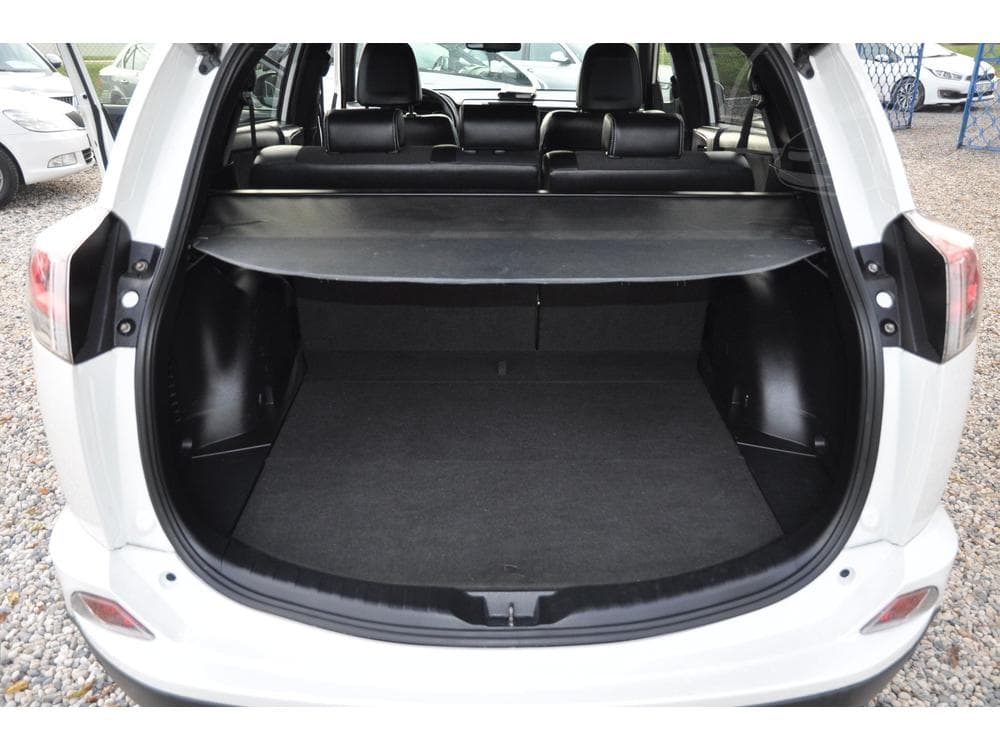 2016 Toyota Rav4 - 9