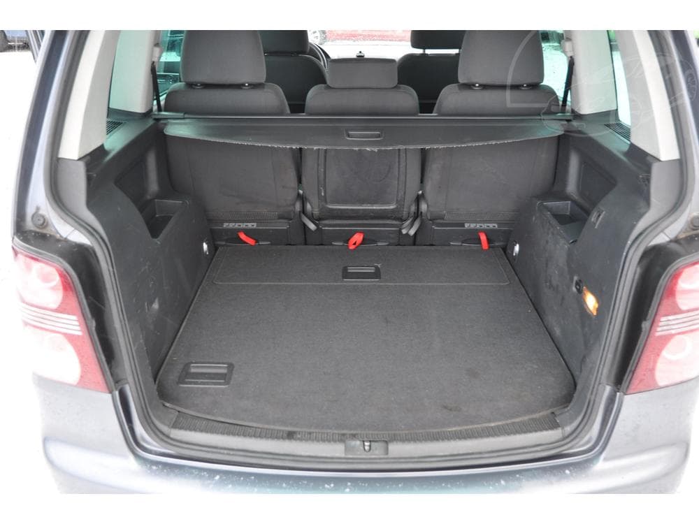 2006 Volkswagen TOURAN - 9