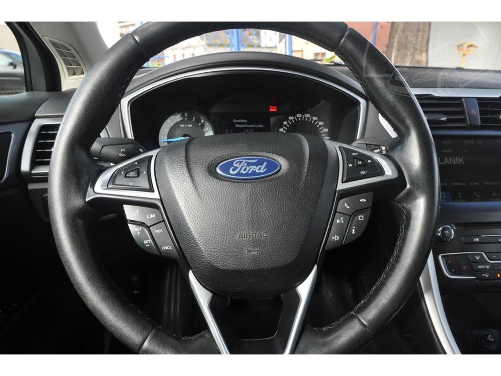 2016 Ford MONDEO - 11