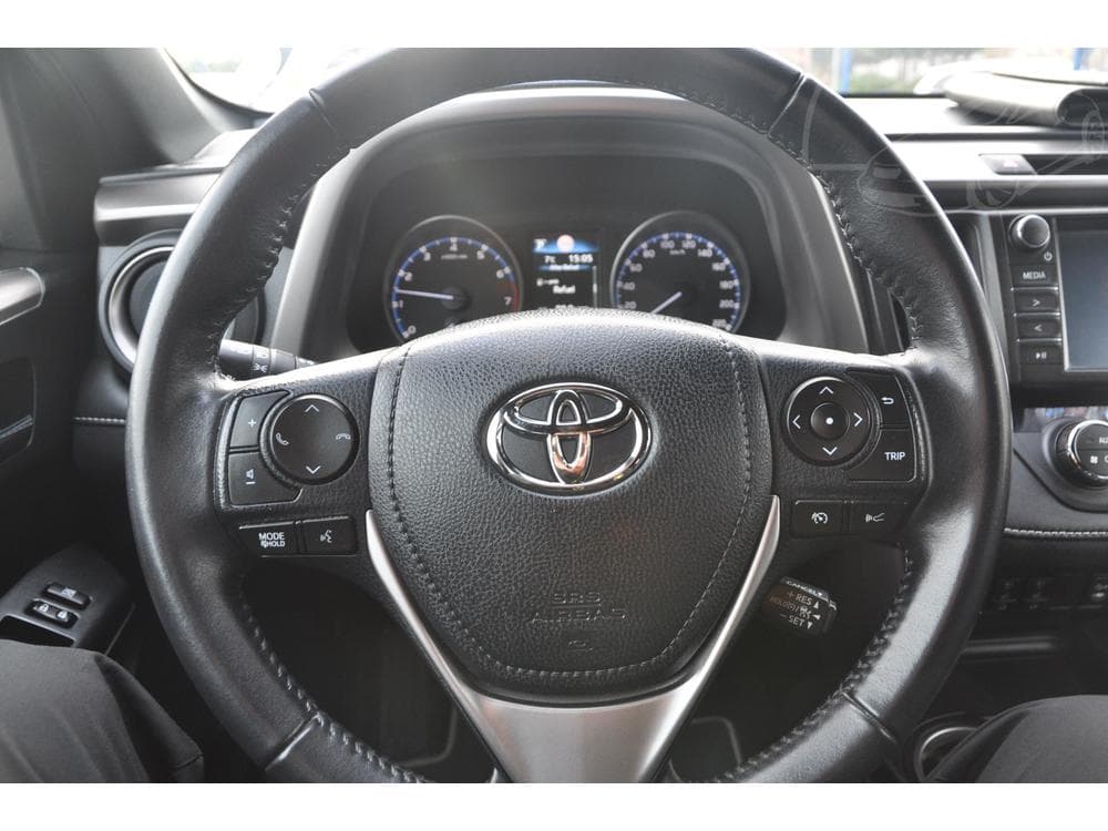 2016 Toyota Rav4 - 12