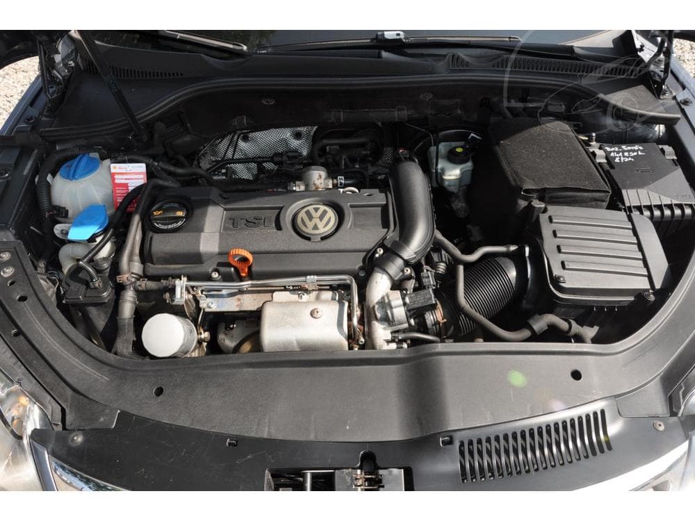 2009 Volkswagen Eos - 14