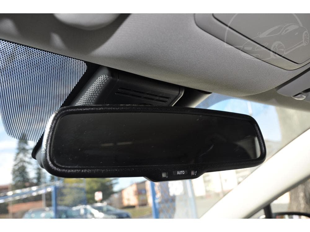 2017 Toyota Avensis - 16