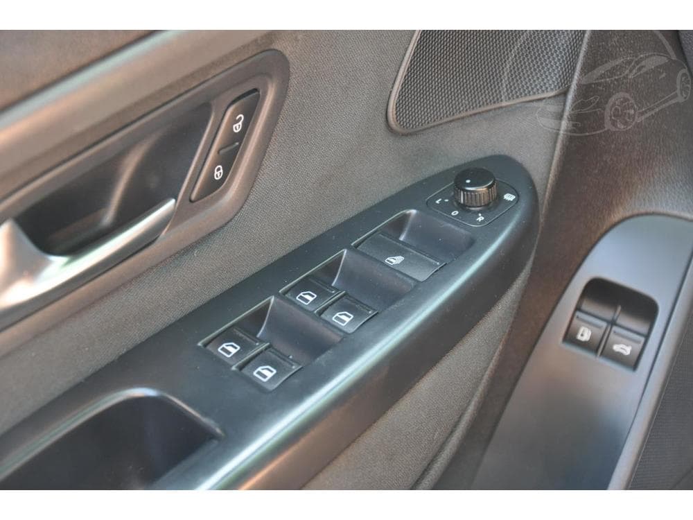 2009 Volkswagen Eos - 18