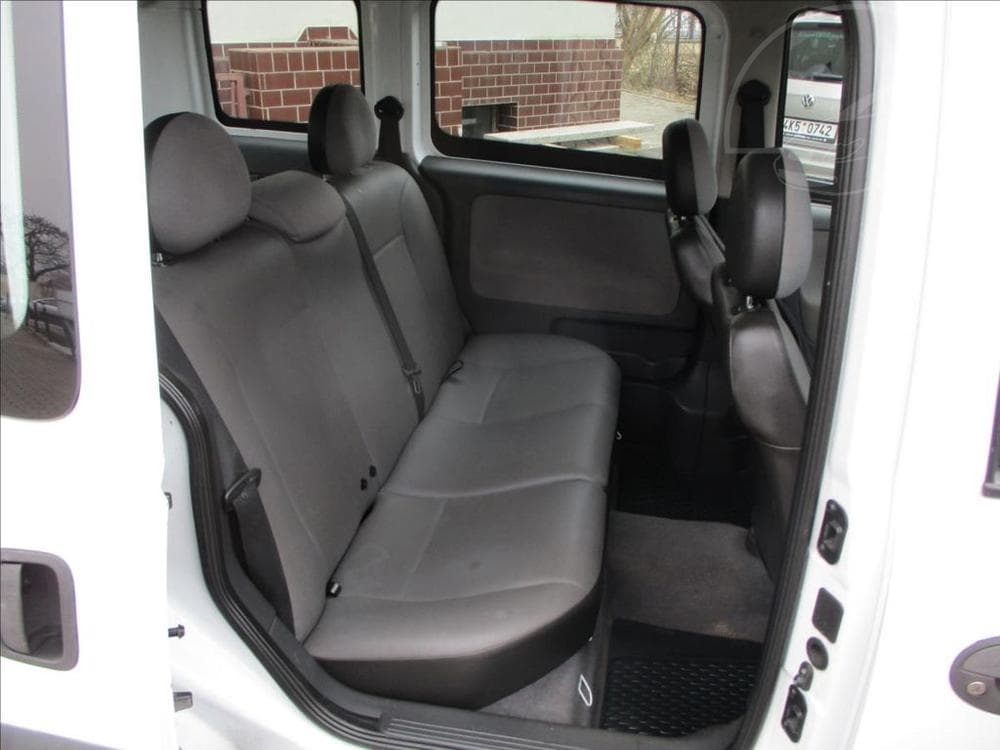 2010 Opel COMBO - 14