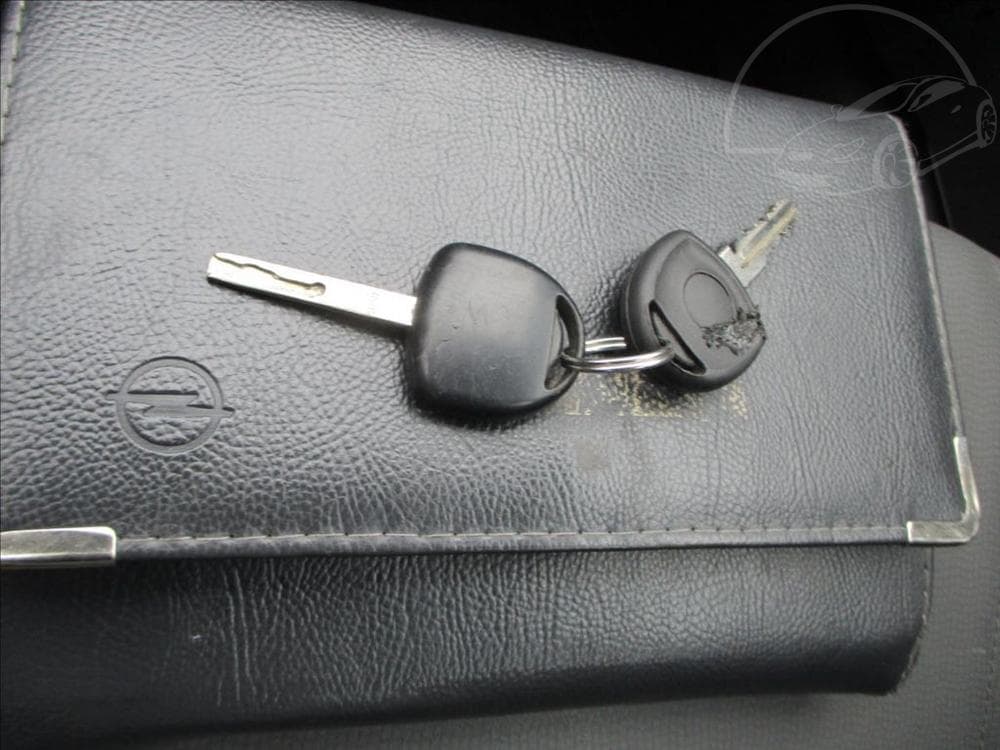 2010 Opel COMBO - 18