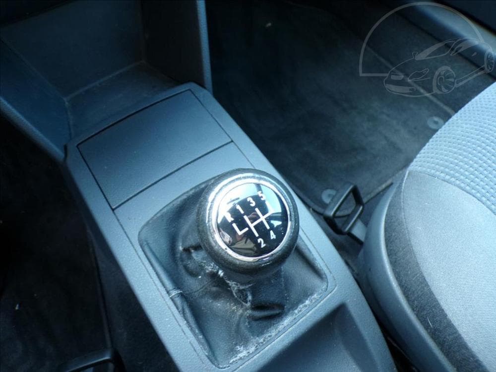 2002 Volkswagen POLO - 11