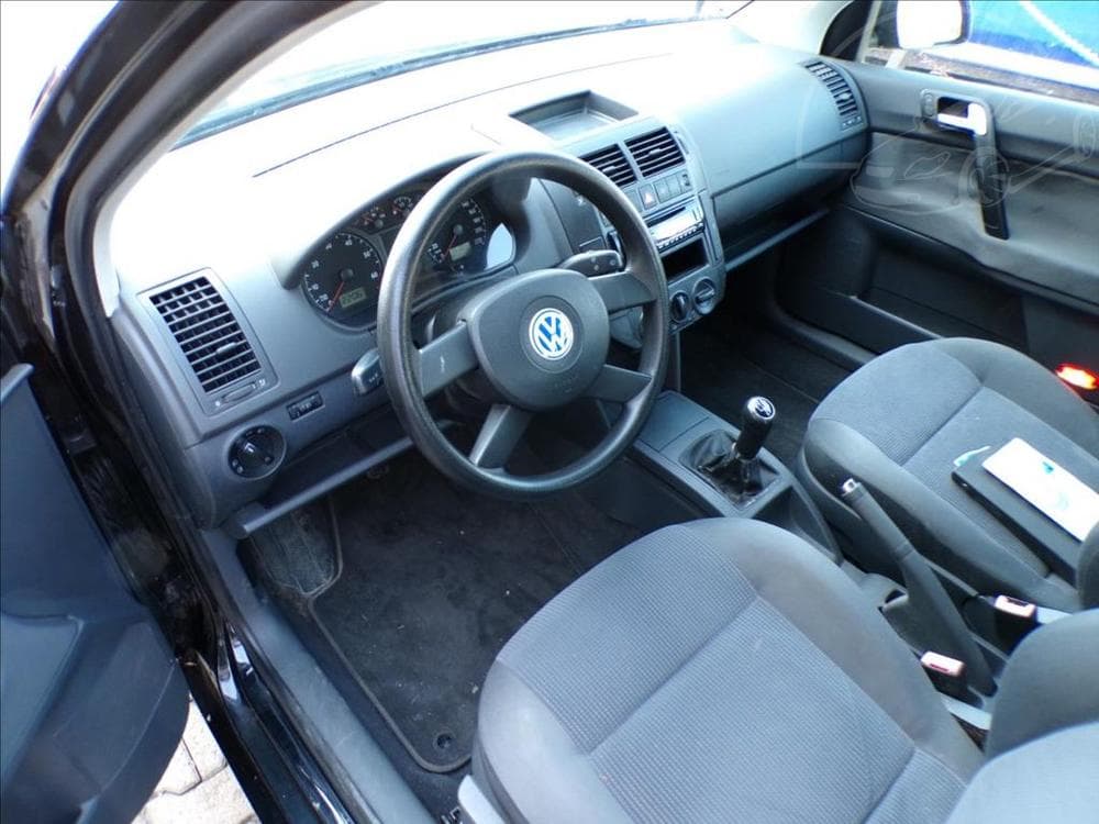 2002 Volkswagen POLO - 13