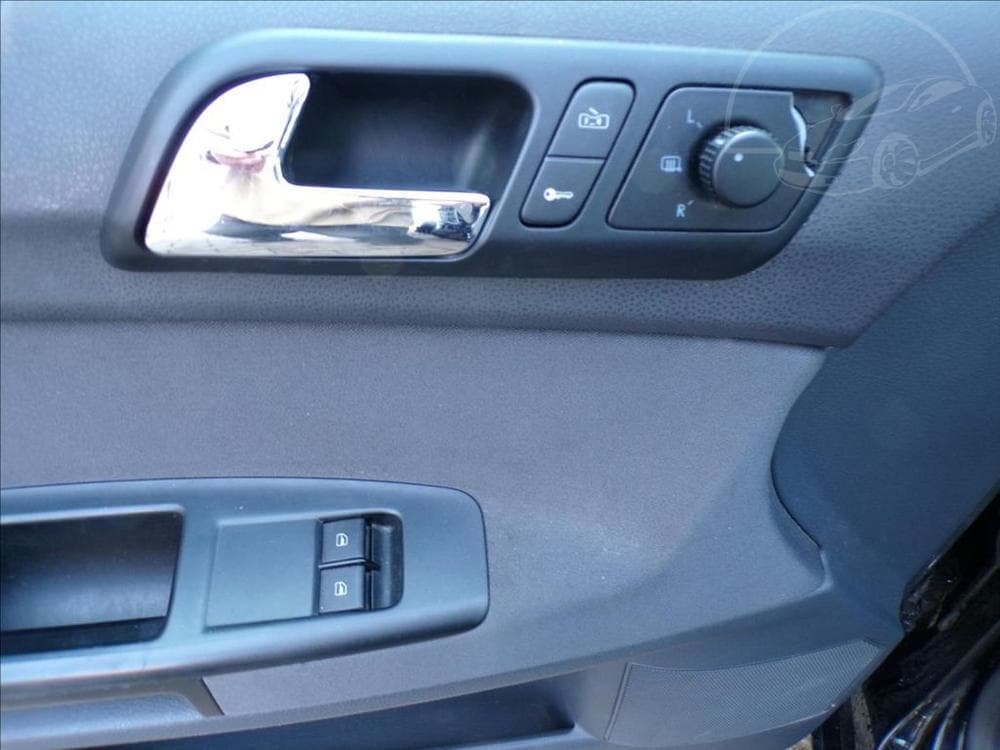 2002 Volkswagen POLO - 16