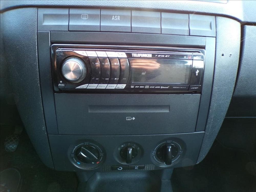 2001 Škoda FABIA - 17