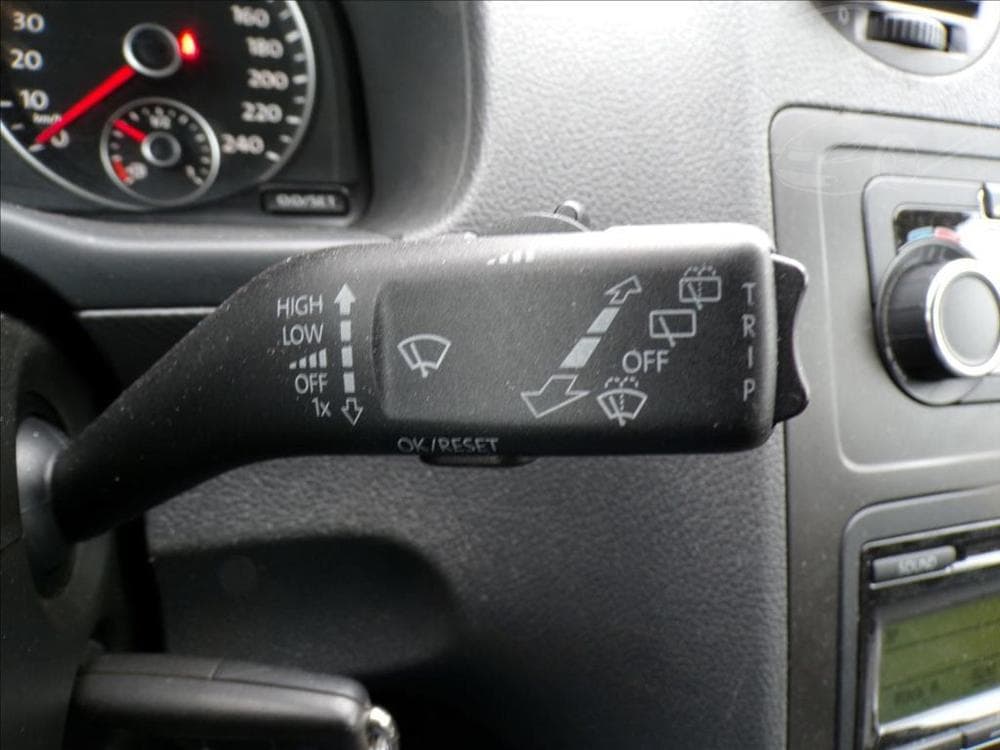 2012 Volkswagen Caddy - 12