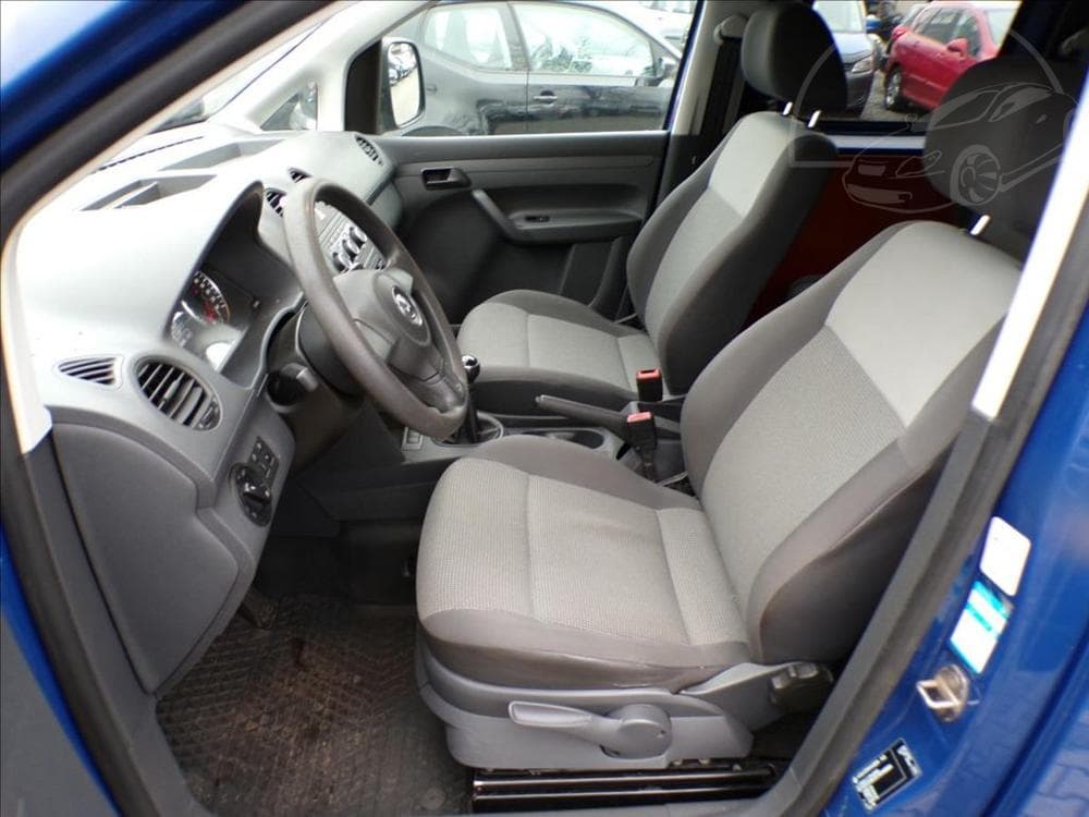 2012 Volkswagen Caddy - 14