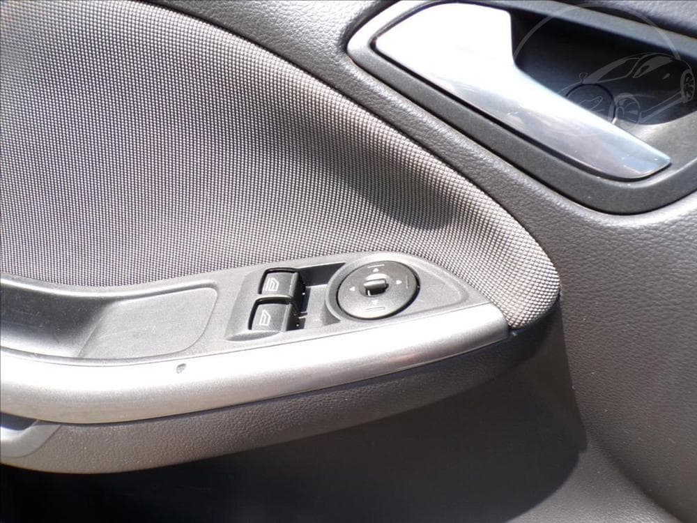 2012 Ford FOCUS - 10