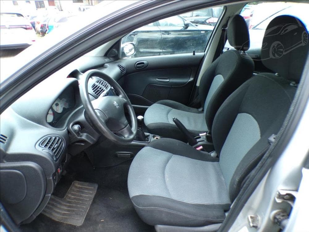 2005 Peugeot 206 - 11