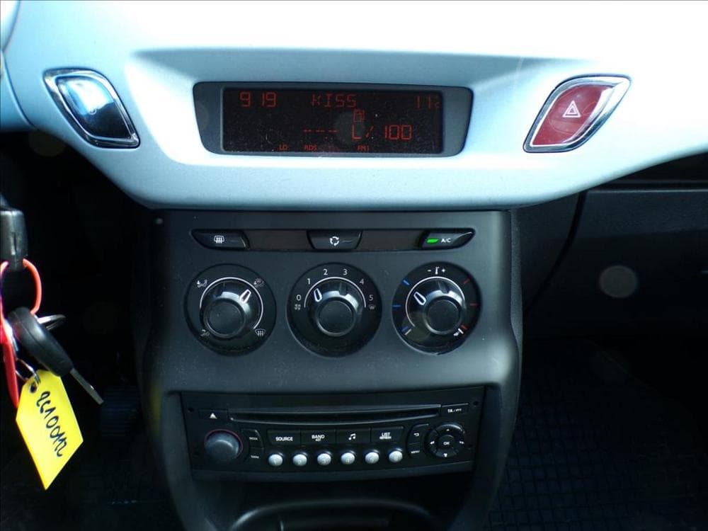 2013 Citroen C3 - 25