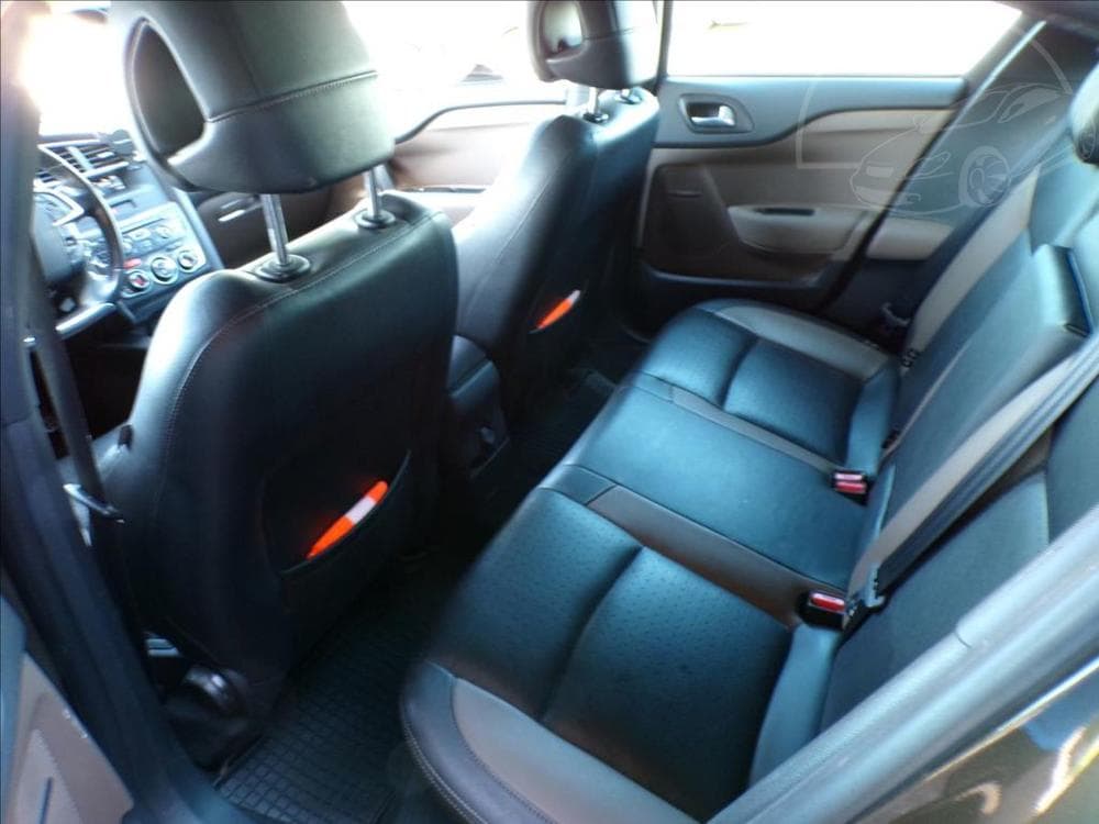 2013 Citroen DS4 - 15