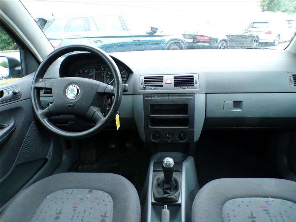 2002 Škoda FABIA - 7