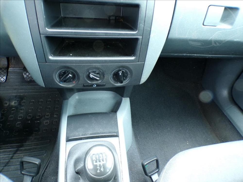2002 Škoda FABIA - 10