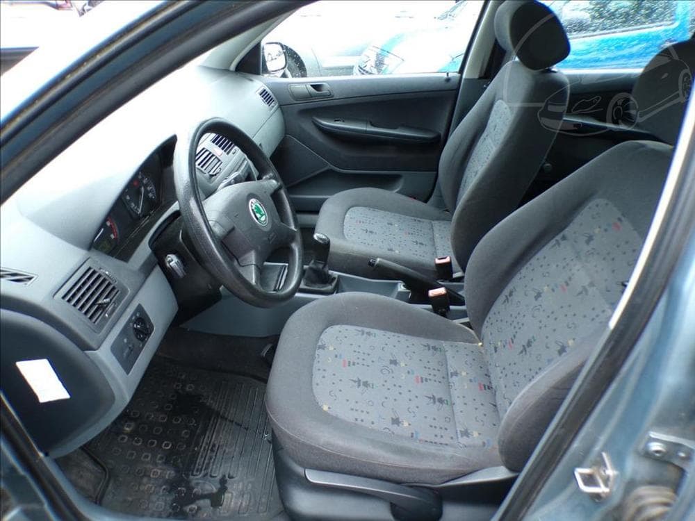 2002 Škoda FABIA - 11