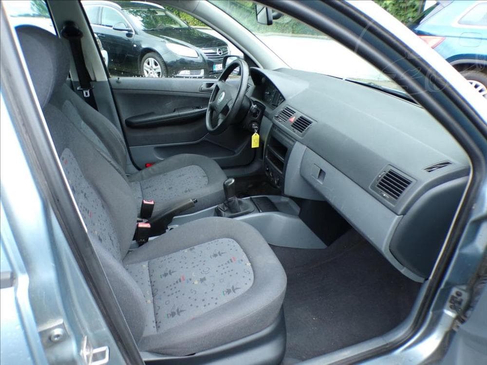 2002 Škoda FABIA - 15