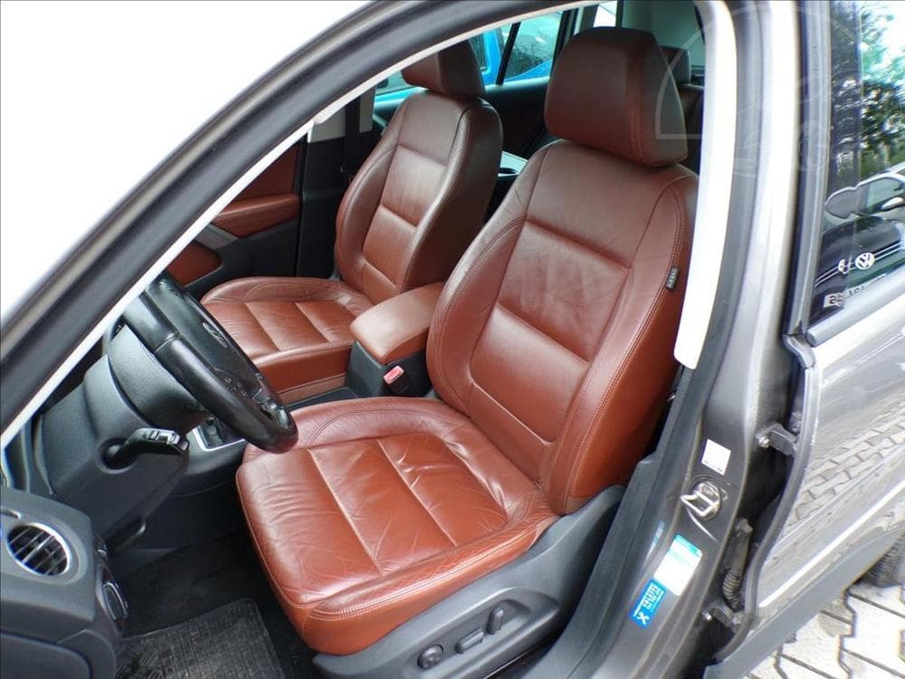 2008 Volkswagen TIGUAN - 17