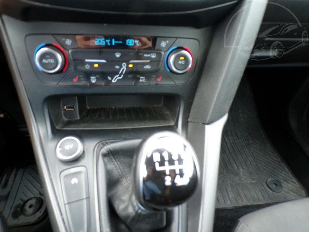 2018 Ford FOCUS - 10