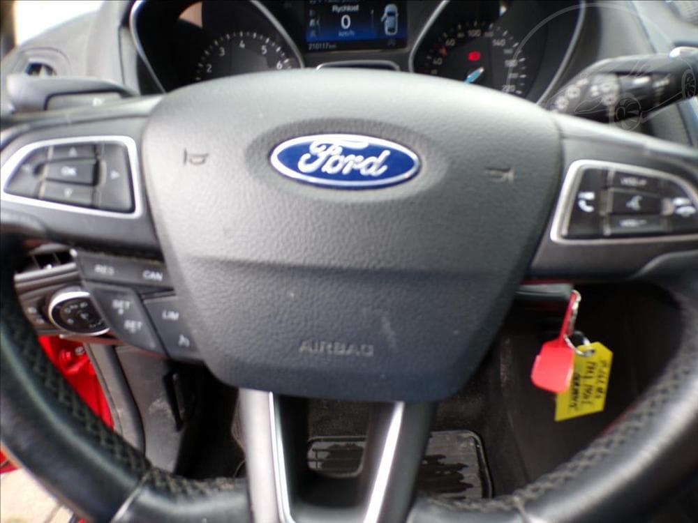 2018 Ford FOCUS - 12