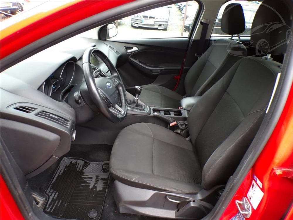 2018 Ford FOCUS - 13