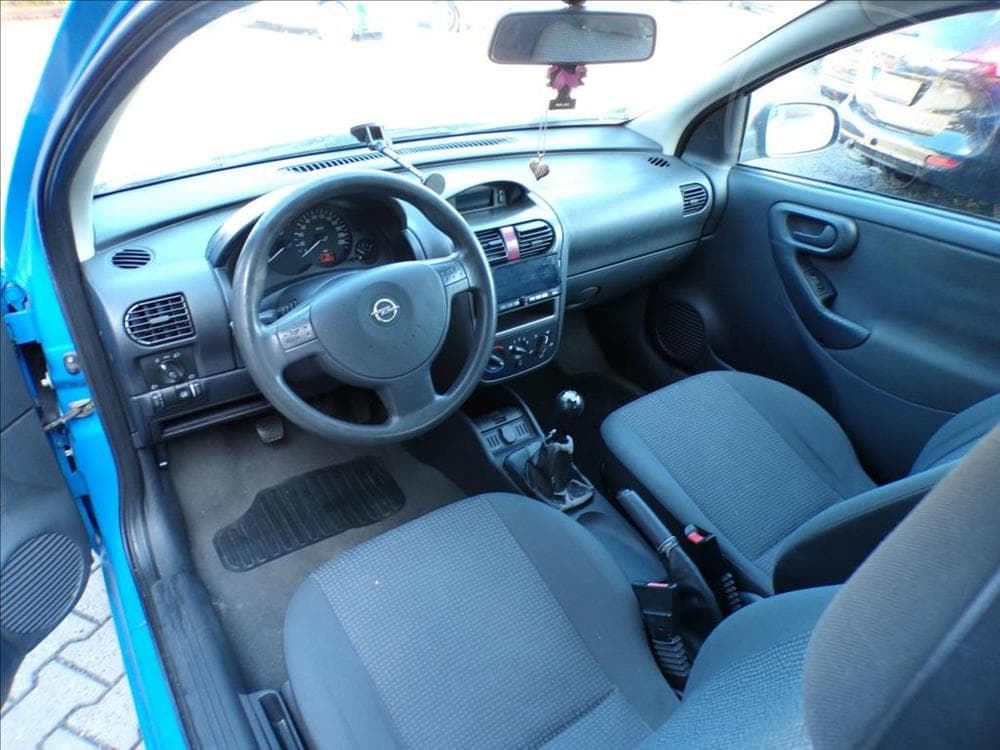 2002 Opel CORSA - 7