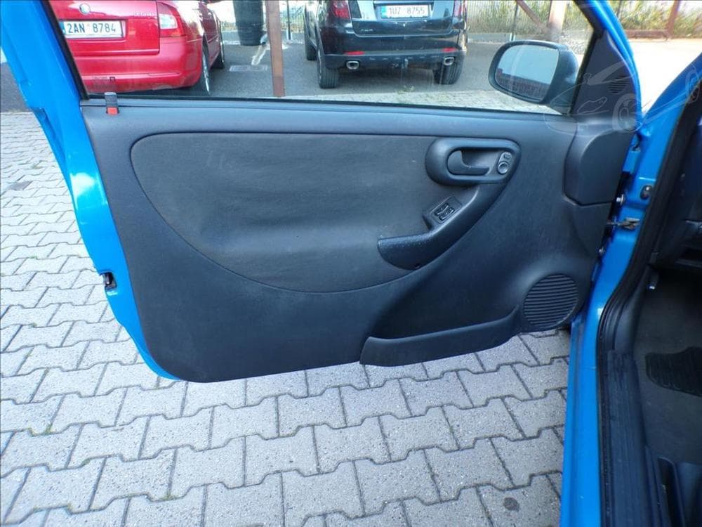 2002 Opel CORSA - 15