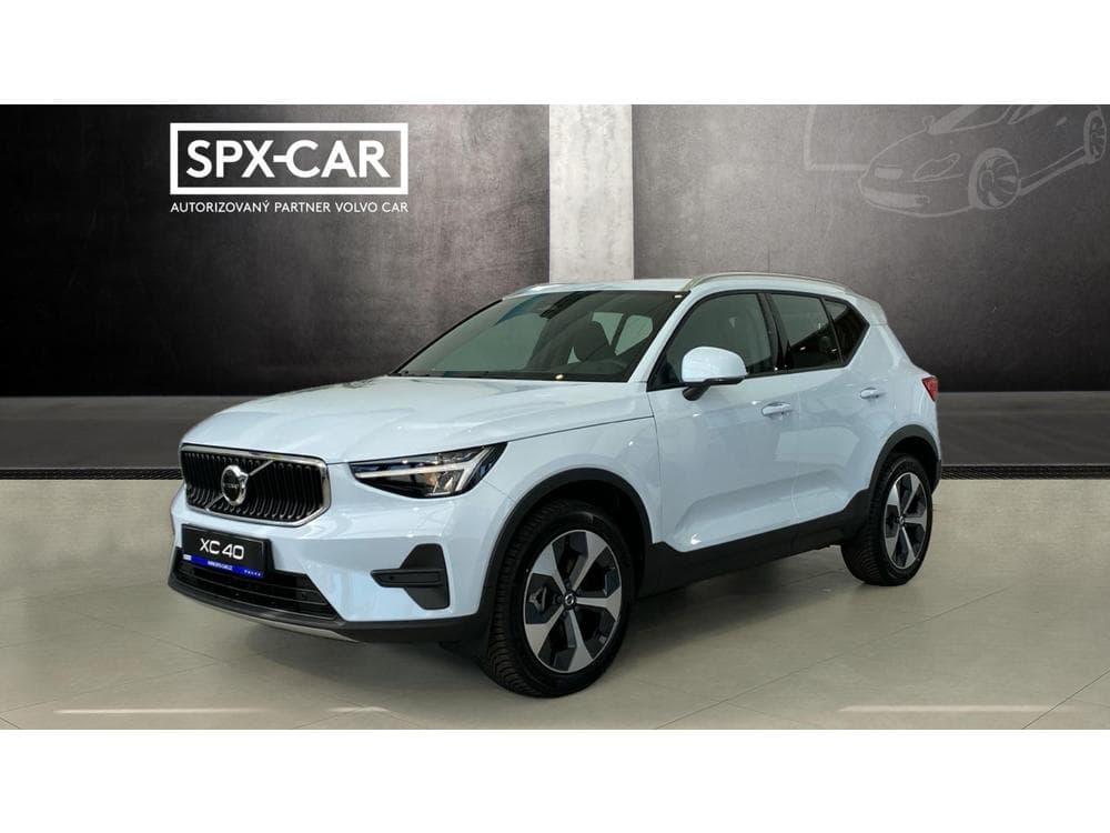 Volvo XC40 CORE, B3 FWD, 120+10 kW / 163+