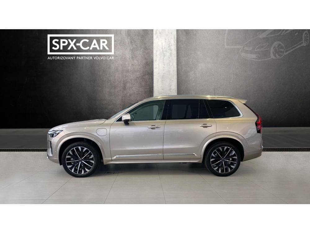 2025 Volvo XC90 - 7