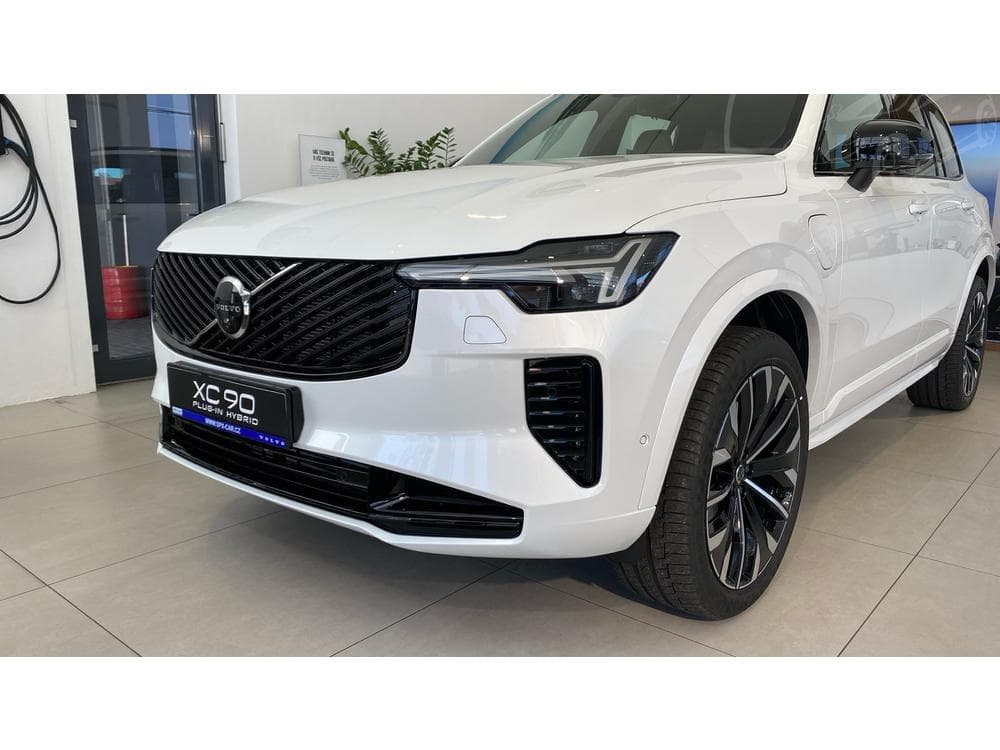 2026 Volvo XC90 - 7