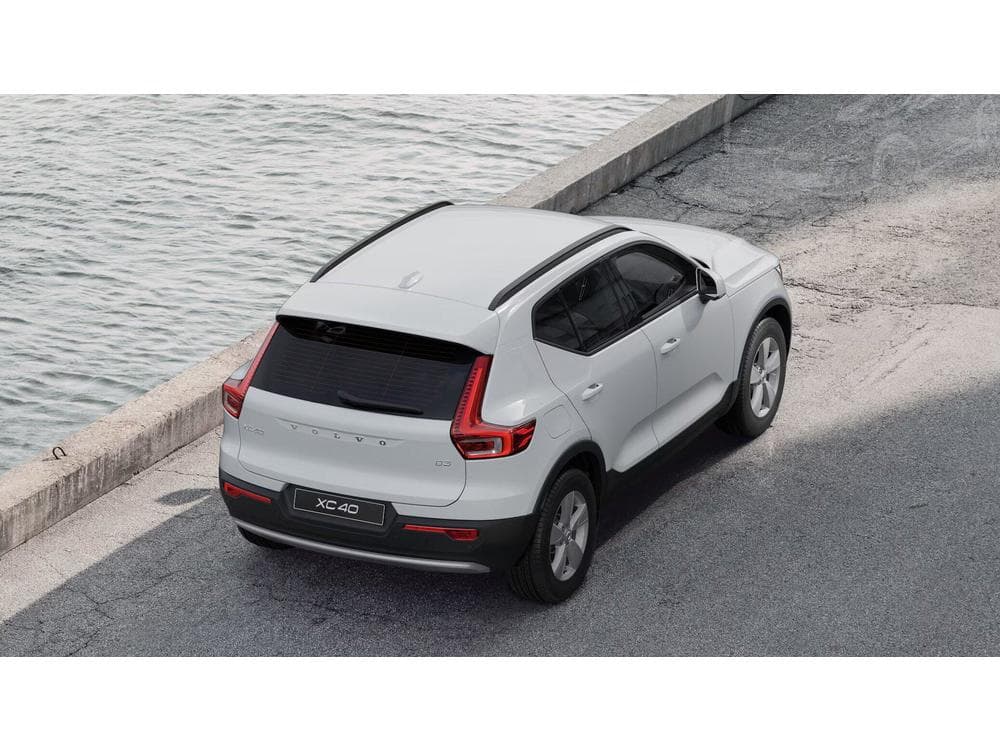 2026 Volvo XC40 - 9