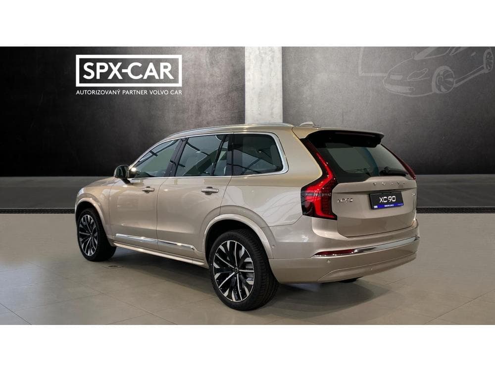2025 Volvo XC90 - 10
