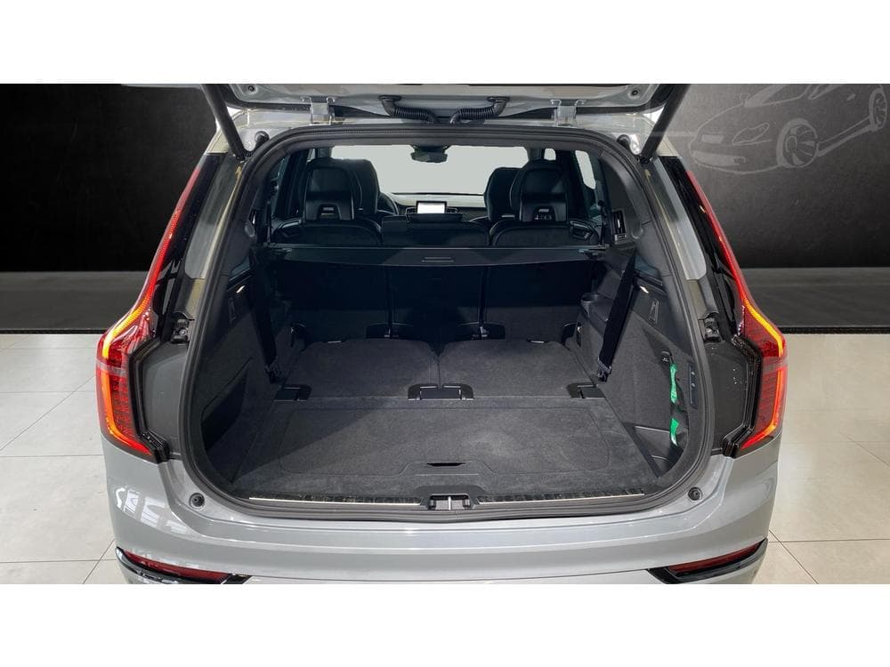 Volvo XC90 - 11