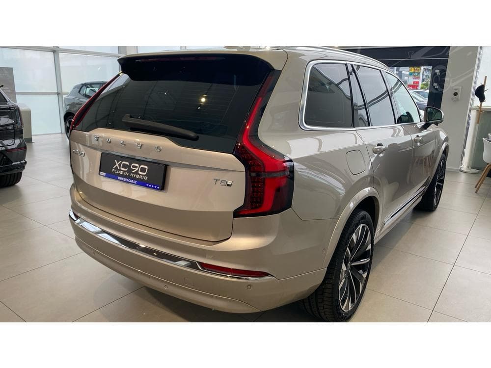 2025 Volvo XC90 - 19