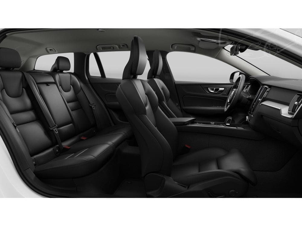 2026 Volvo V60 - 13