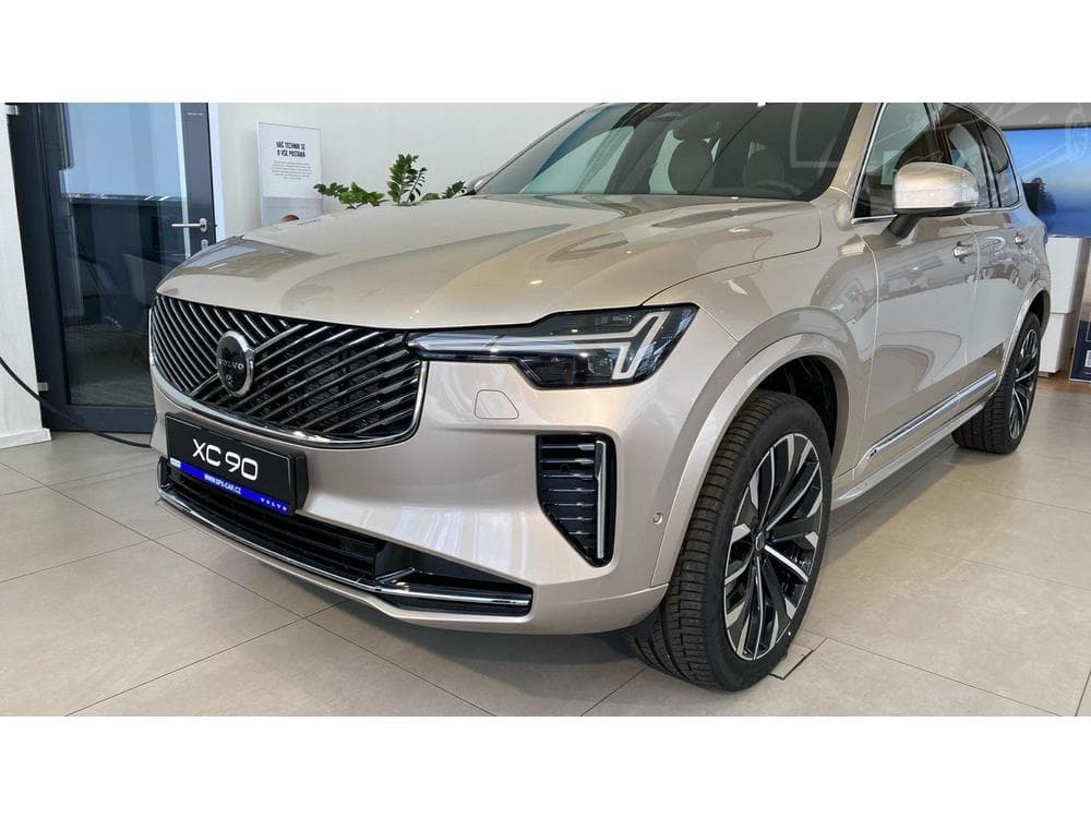 2025 Volvo XC90 - 22