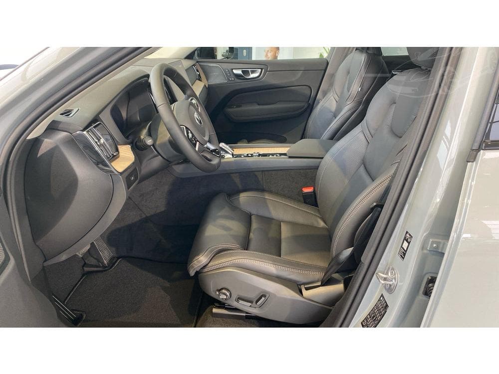 2026 Volvo XC60 - 15
