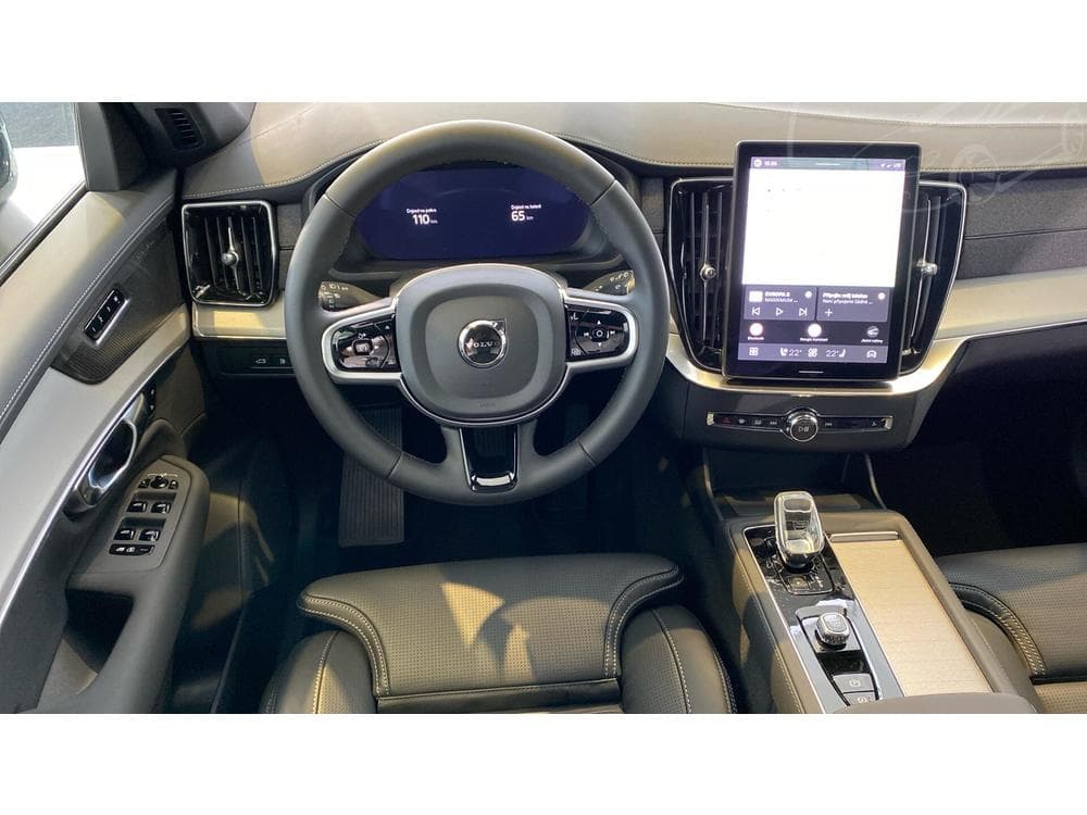 Volvo XC90 - 17