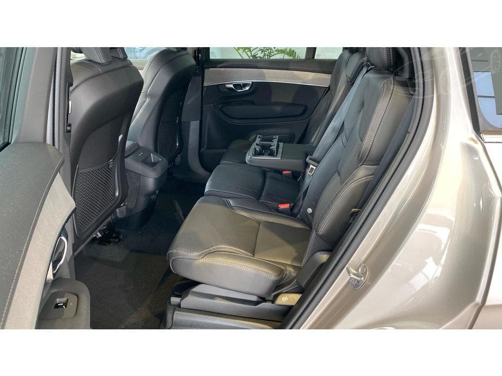 2026 Volvo XC90 - 21