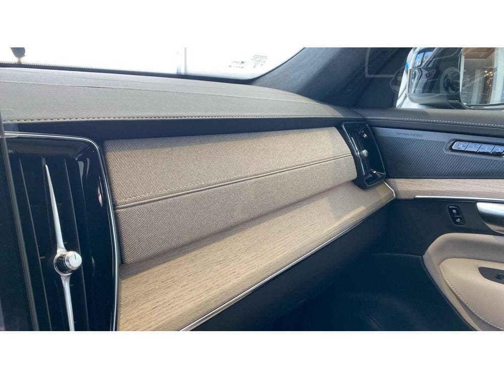2026 Volvo XC90 - 21