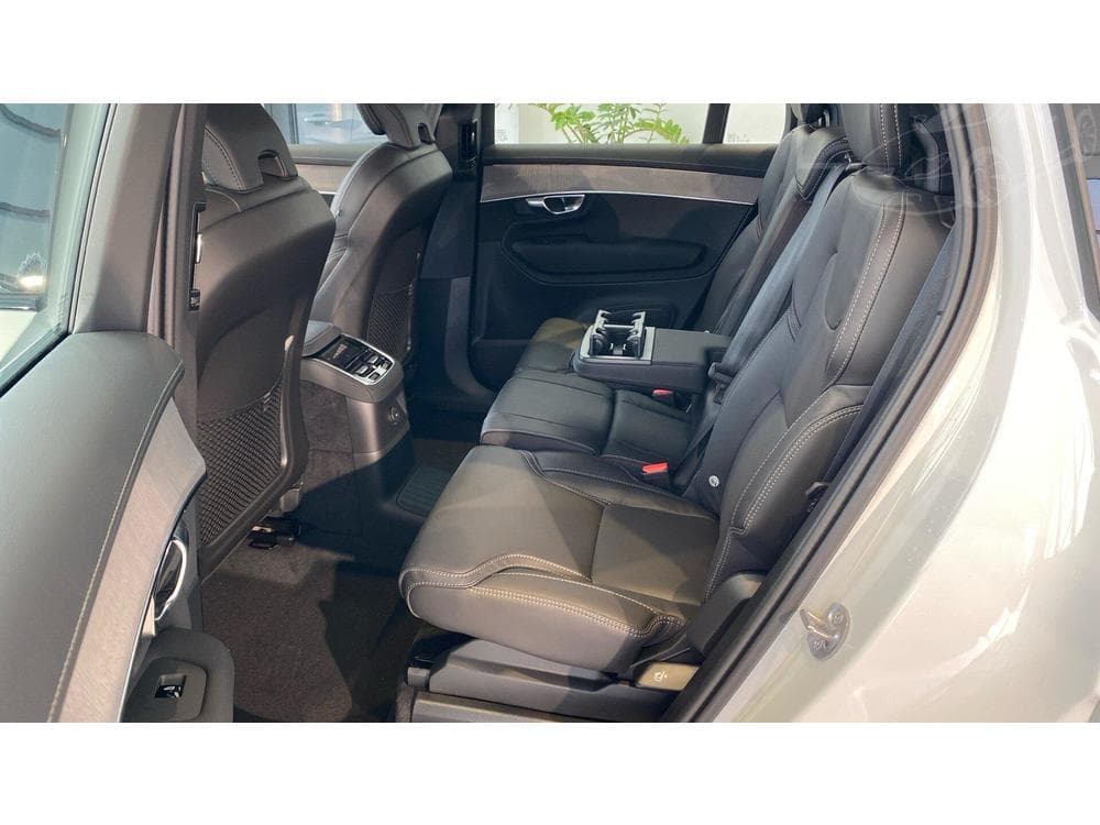 2026 Volvo XC90 - 21